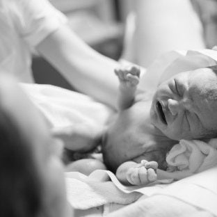 How The Media Are Gearing Us Up For Traumatic Birth Experiences by Lauren Vaknine